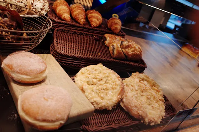 Junge Die Bäckerei.