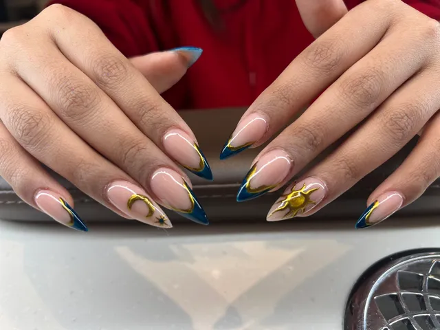 NAILS AND SPA BY TARA