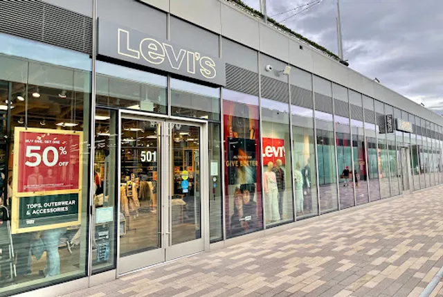 Levi’s Outlet Store