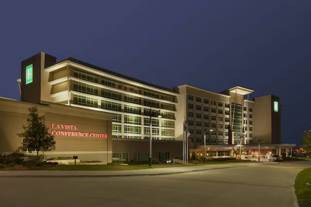 Embassy Suites by Hilton Omaha La Vista Hotel & Conference Center