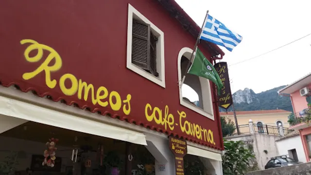 Romeos cafe Taverna