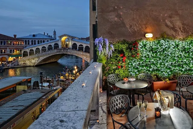 Rialto Unique Venice Experience