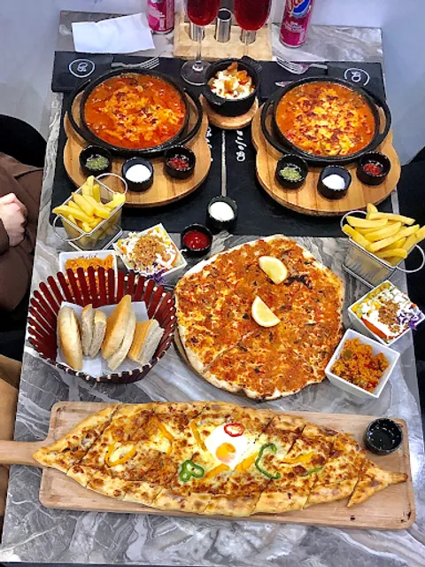 Sofra Restaurant Grillades & Pides