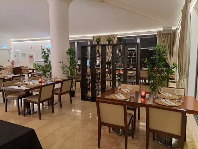 T Bone Tender Steakhouse & Premium Bar