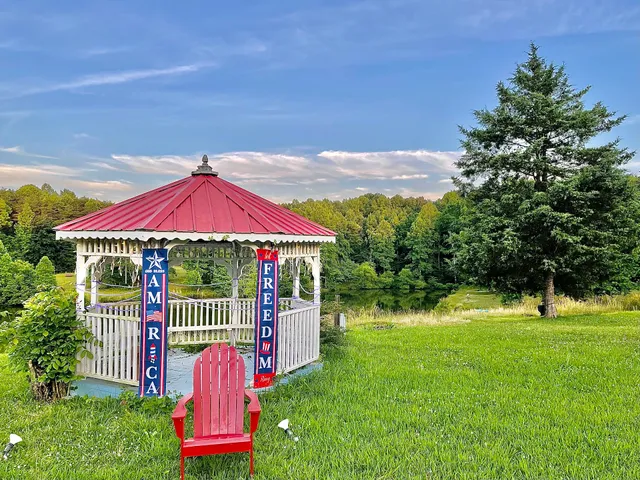 Deep River Campground & RV Park