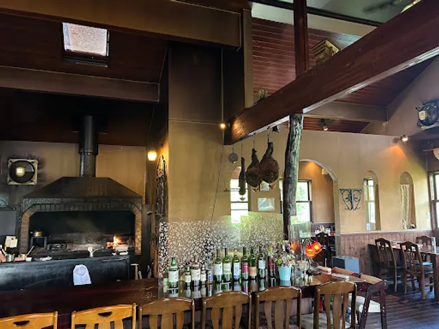 暖炉レストラン ターシャ