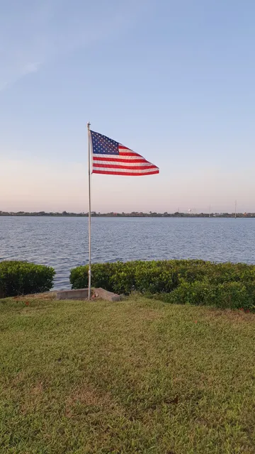 Palm Grove Rental Resort