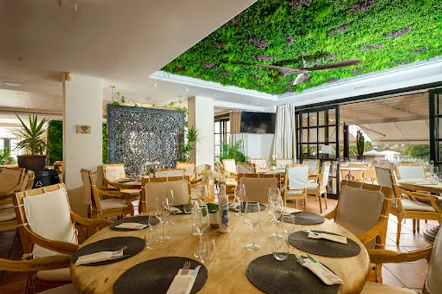 Hacienda Los Naranjos Restaurant