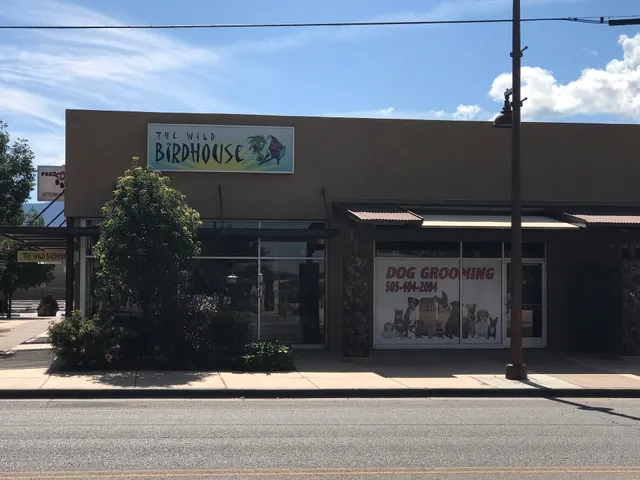 The Wild Birdhouse & Pet Supplies