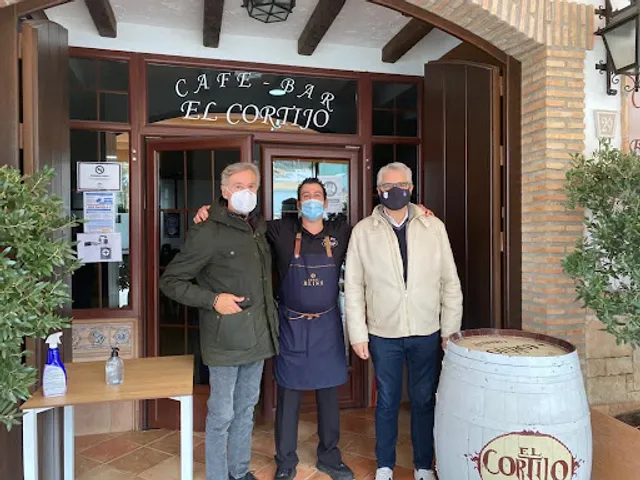 Bar- Cafetería El Cortijo