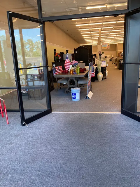 Farmers Home Furniture | Camden, SC