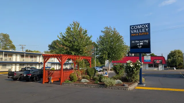 Comox Valley Inn & Suites