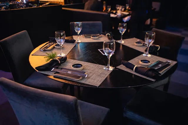 300 Cosmo Dining Room