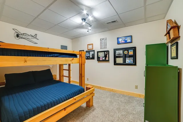 Large Deck & Shared Dock: Cabin on Kentucky Lake!