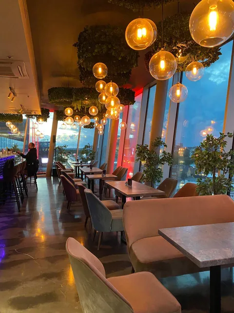Panorama Lounge