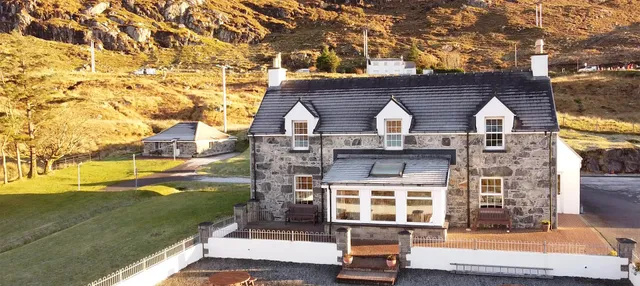 Ardhasaig House Hotel and Restaurant