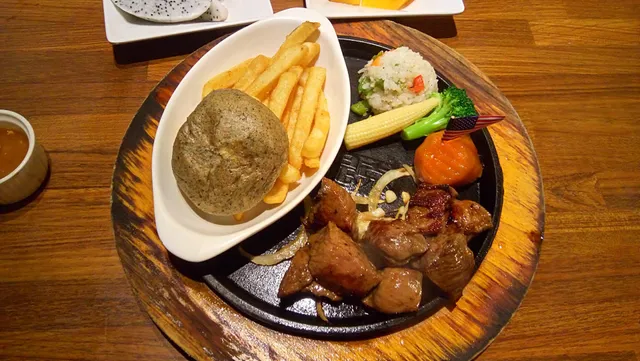 史堤克牛排豐原店