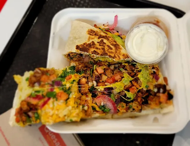 Quesada Burritos & Tacos