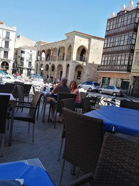 Restaurantes Zamora | Los Caprichos de Meneses