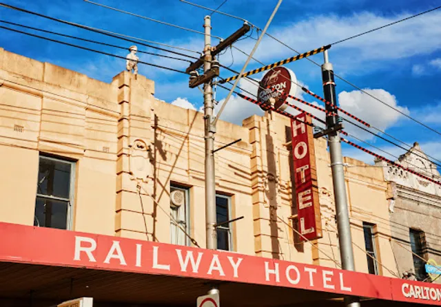 Railway Hotel Fitzroy North