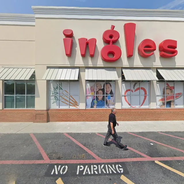 Riverbridge Shopping Center