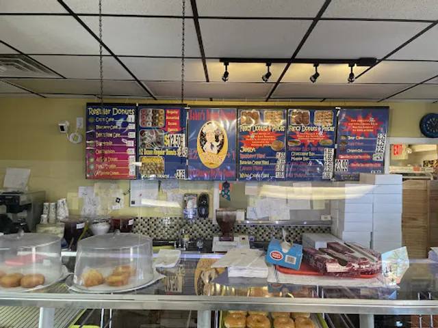 Baker's Dozen Donuts