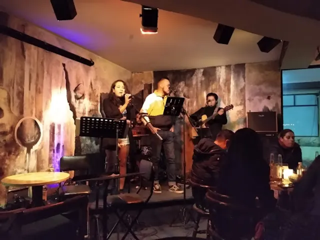 Contrapunto Café y Arte