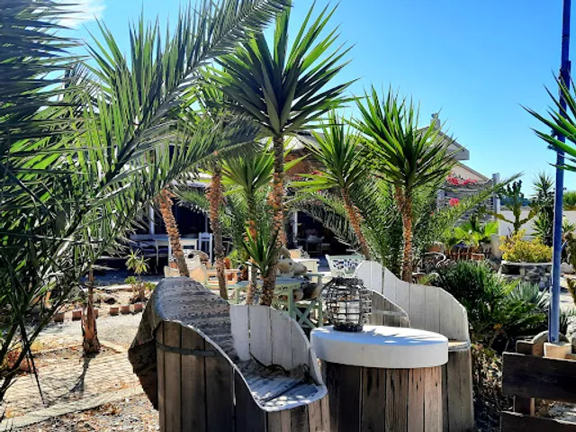 Καντίνα canteen Barbecool- tropical lake