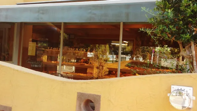 石窯パン工房暖家