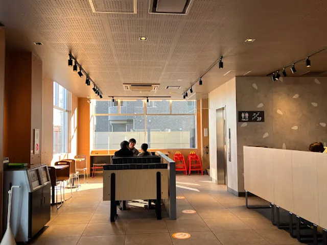 McDonald's Shinoume Higashiyamato