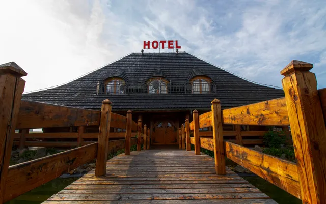 Hotel & Restauracja Karczma Stary Młyn