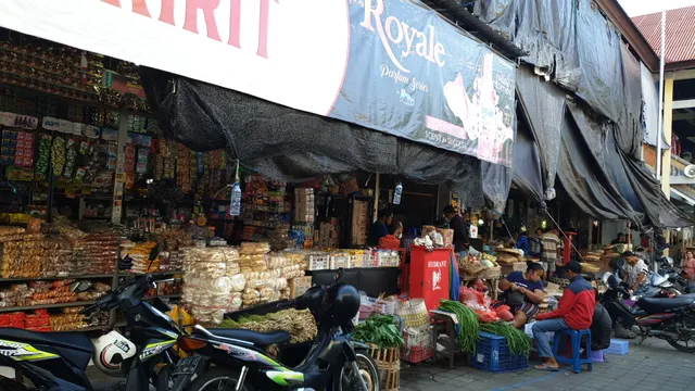 Seririt market Buleleng