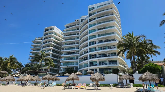 Kite Towers Nuevo Vallarta