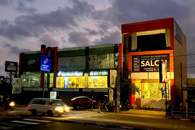 Domino's Pizza - Kaluthara