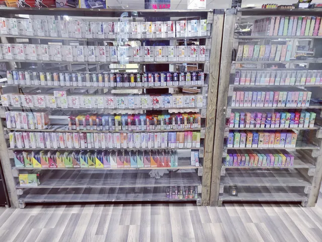 Zanesville Royal Cigar and Tobacco