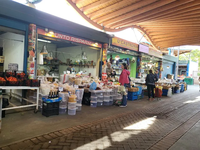 Mercato Santa Scolastica