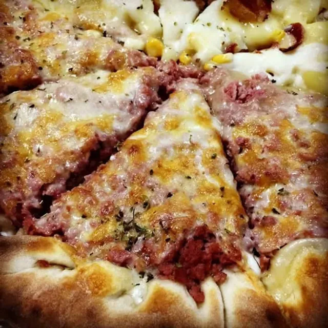 A Toca Choperia Pizzaria Galeteriae