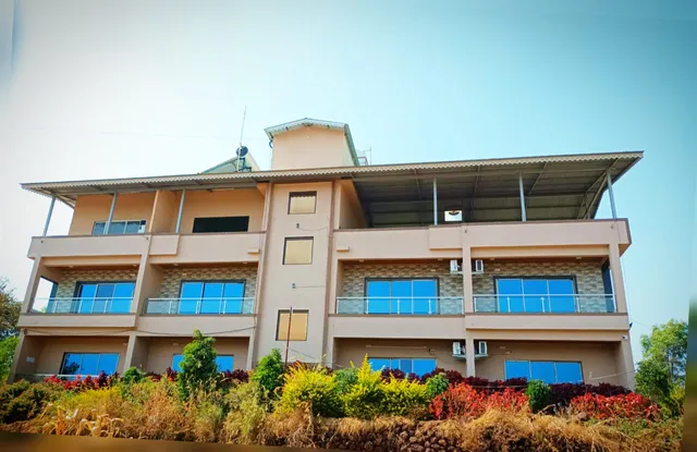 Divine Resort- Mahabaleshwar