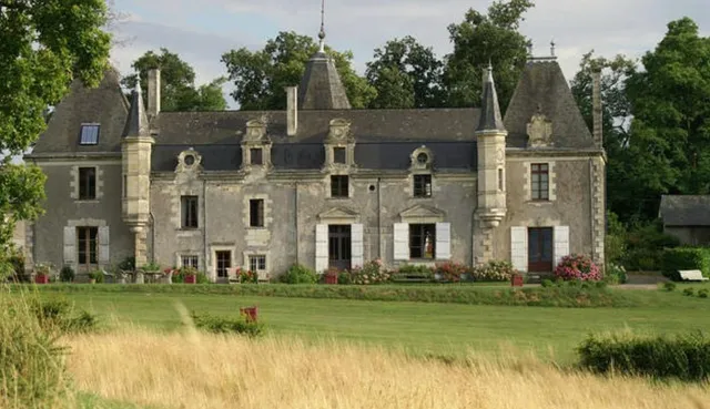 Giraudiere Castle in the Loire Valley - Blaison-Gohier