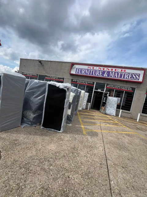 Summer Furniture & Mattress Deals