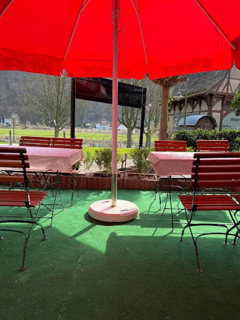 Gulliver's Restaurant & Bar