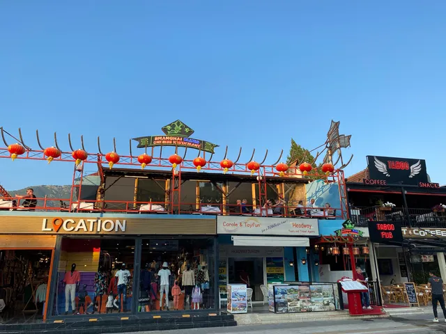 Shanghai Blues Chinese Restaurant