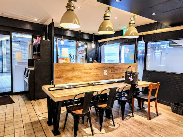 Wendy’s First Kitchen - Tsurumi Minaar