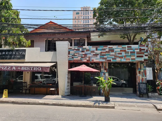 Brooklyn Pizza + Bistro