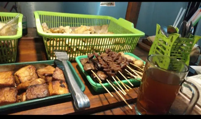 Angkringan Iwik(ꦄꦁꦏꦿꦶꦔꦤ꧀ꦆꦮꦶꦏ꧀)