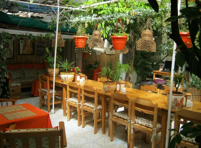 Ferah Pension Monica's Place