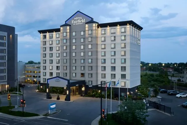 Fairfield by Marriott Inn & Suites Montreal Airport
