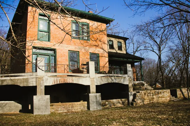 Weston Steamboat Inn