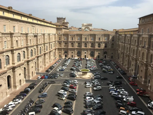 Michelangelo Vatican Rooms