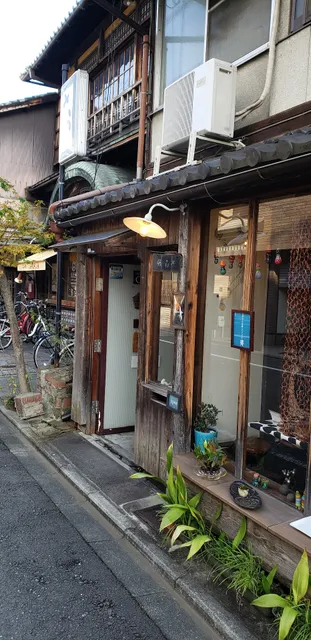 シルバーアクセサリーワークショップ Atelier AƵu